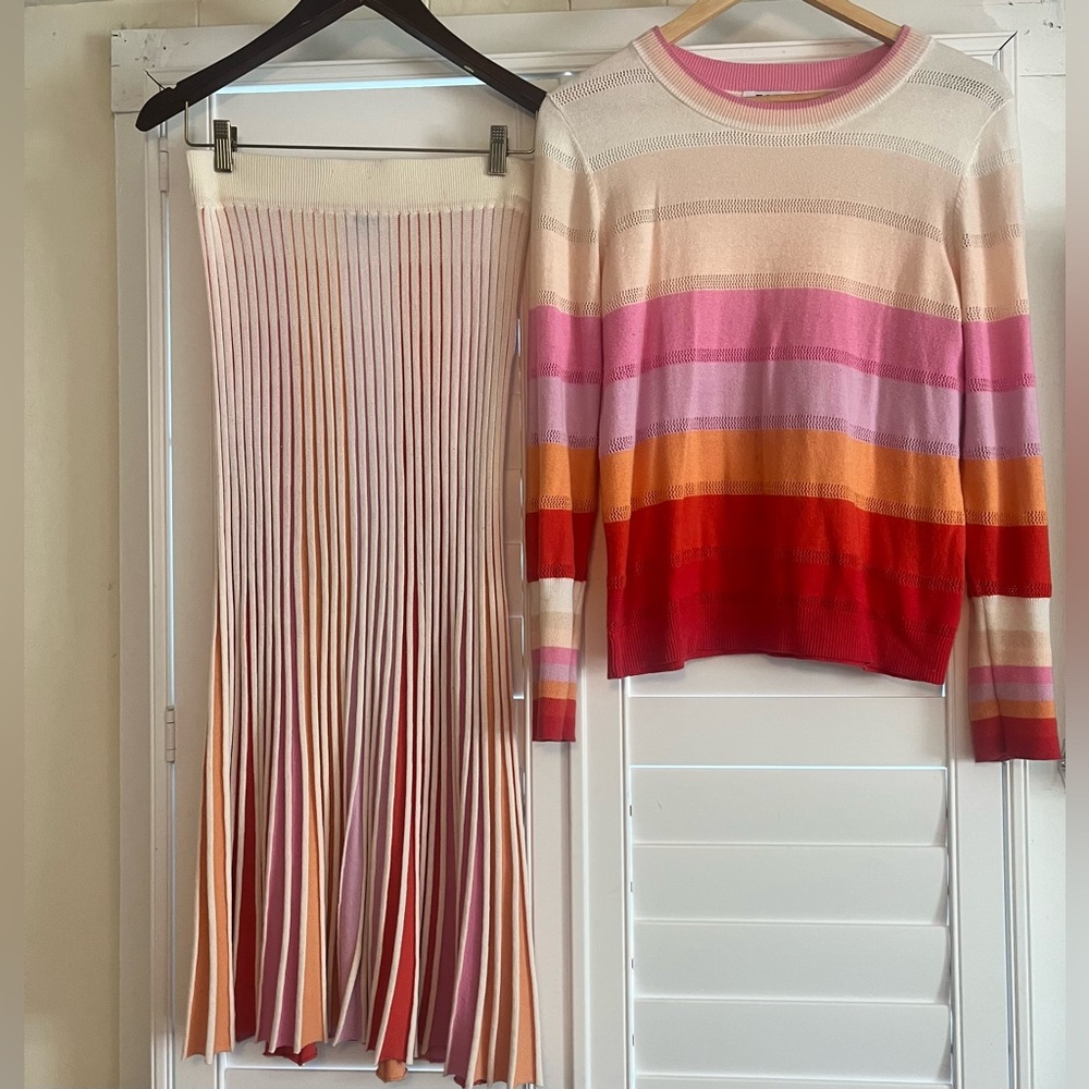 525 Sweater / Skirt set